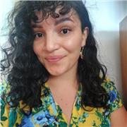 Soy creativa, comunicativa y abierta al conocimiento. También puedo dar clases en Ciencias Políticas y geopolitica. 
Dando clases soy una persona que le interesa que los estudiantes aprendan desde la empatía, creatividad y adaptándose metodologicamente a